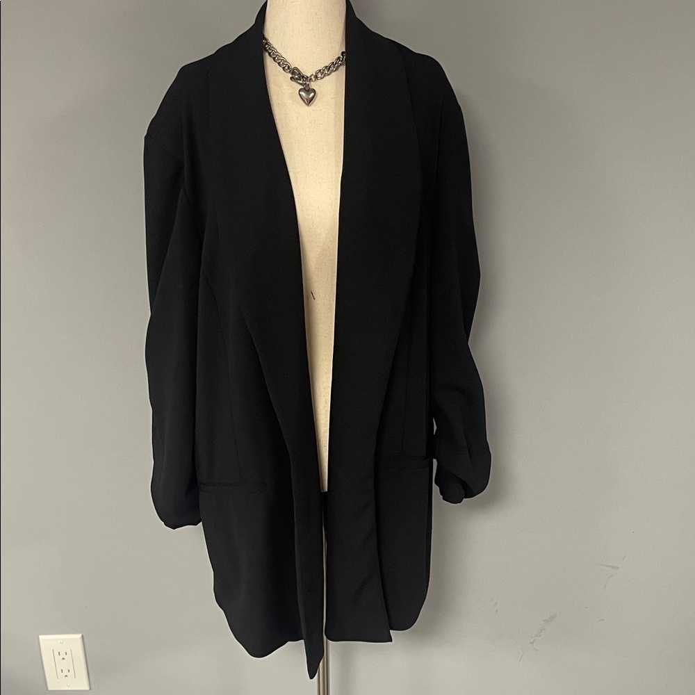 Fashion Nova Classic Black Blazer